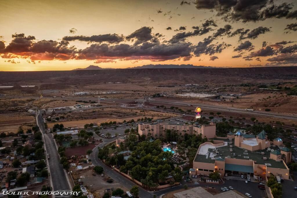 Mesquite Retreat 2 Bd Condo By Cool Properties Llc Buitenkant foto