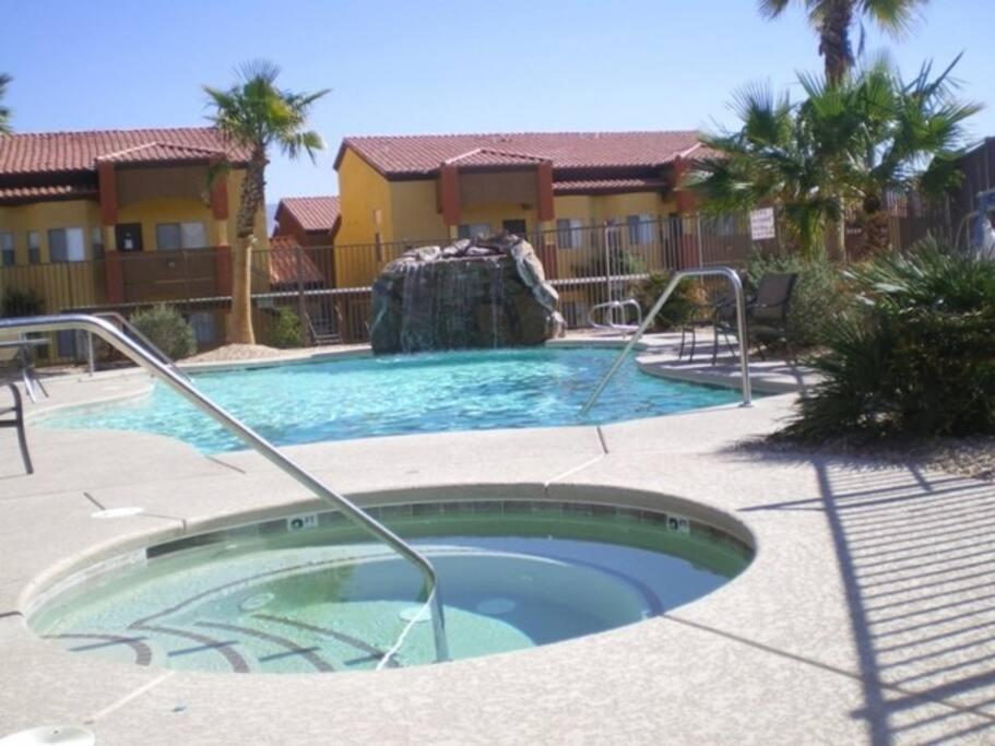 Mesquite Retreat 2 Bd Condo By Cool Properties Llc Buitenkant foto